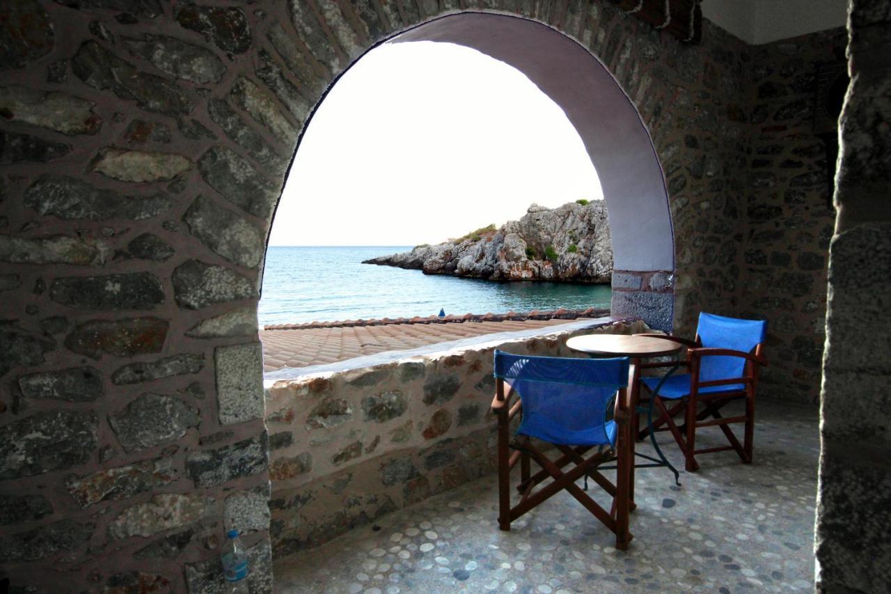 Marathos Bay Hotel Kokkala Exterior photo