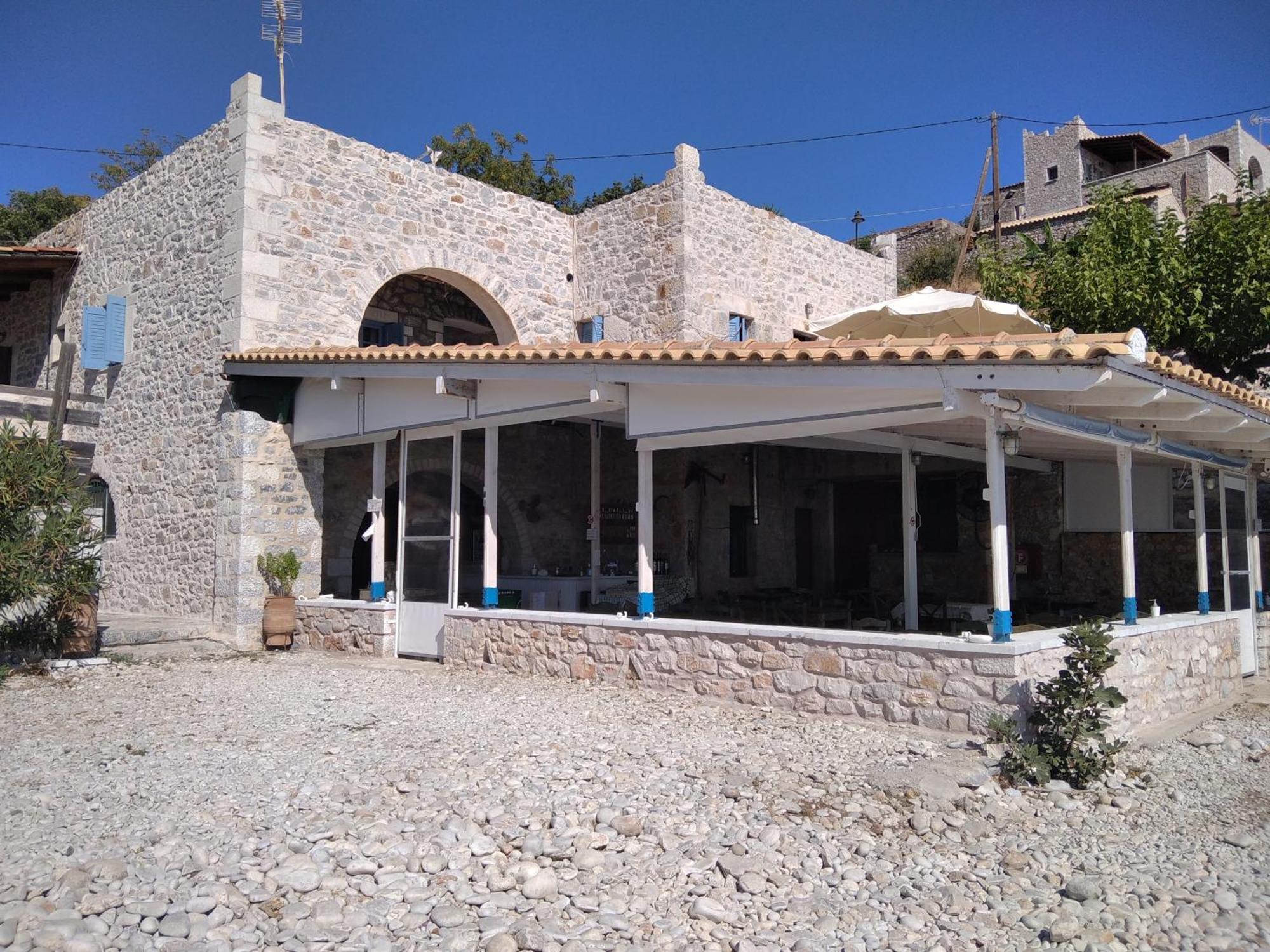 Marathos Bay Hotel Kokkala Exterior photo